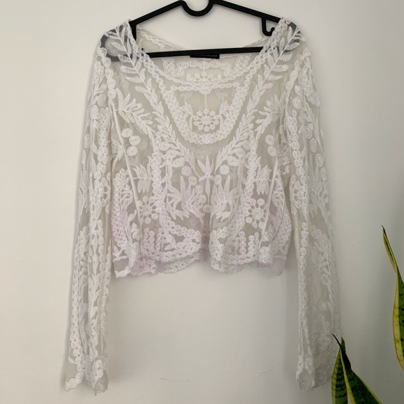 Floral embroidered summer long sleeve white blouse - Picture 1 of 5
